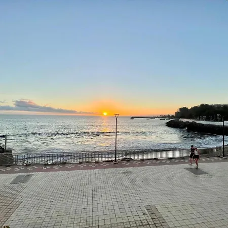 Beachfront Don Paco Studio