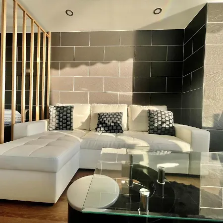 Apartment Beachfront Don Paco Studio
